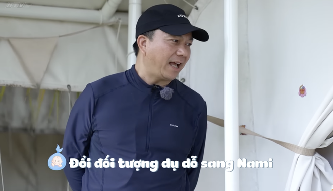 "Mẹ vắng nhà, ba là siêu nhân" Mùa 5 | Tập 7: Thử thách "Người lạ gõ cửa" và những bài học an toàn đầu đời - Ảnh 3.