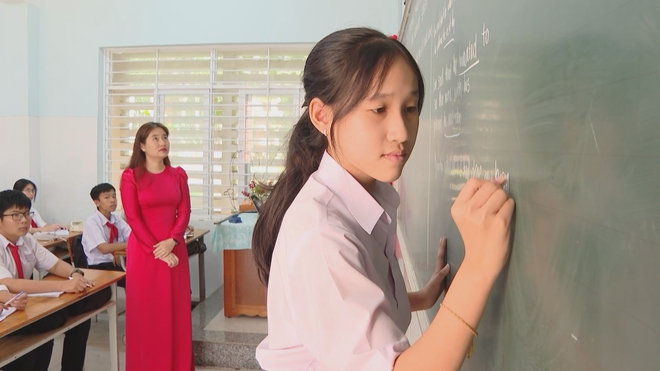 Thời sự trưa HTV ngày 25/5/2026 | Giáo viên, phụ huynh, học sinh đồng thuận với chủ trương bỏ kỳ thi tuyển sinh lớp 10 công lập - Ảnh 4.