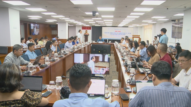 Thời sự trưa HTV ngày 25/5/2026 | Giáo viên, phụ huynh, học sinh đồng thuận với chủ trương bỏ kỳ thi tuyển sinh lớp 10 công lập - Ảnh 6.