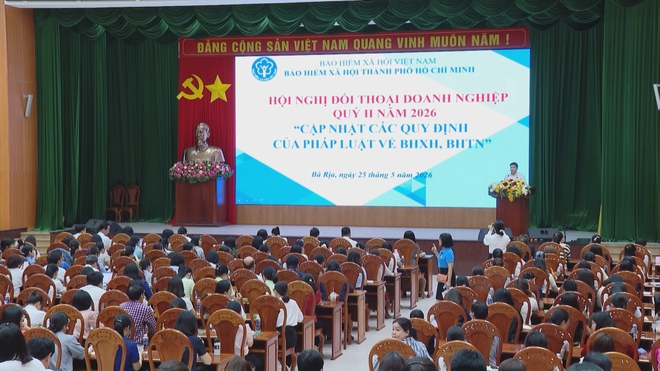 Hơn 300 doanh nghiệp tại TP. Hồ Chí Minh được tháo gỡ vướng mắc về BHXH, BHYT - Ảnh 1.