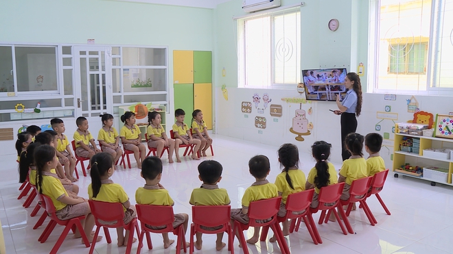 Nhiều hoạt động chuẩn bị tâm thế cho trẻ vào lớp 1- Ảnh 3. Nhiều hoạt động chuẩn bị tâm thế cho trẻ vào lớp 1- Ảnh 3.