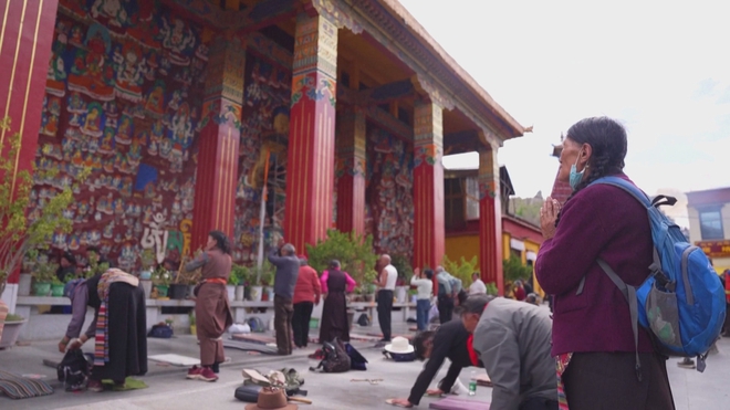 Trung Quốc: Phật tử Tây Tạng mừng Lễ Saga Dawa - Ảnh 3.