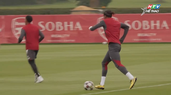 Arsenal thắng Fulham, khẳng định quyết tâm trong cuộc đua vô địch- Ảnh 5.