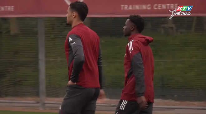 Arsenal thắng Fulham, khẳng định quyết tâm trong cuộc đua vô địch- Ảnh 1.
