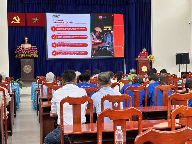 Phường Thủ Đức nâng cao năng lực truyền thông số và ứng dụng A.I. cho đội ngũ cơ sở - Ảnh 5.