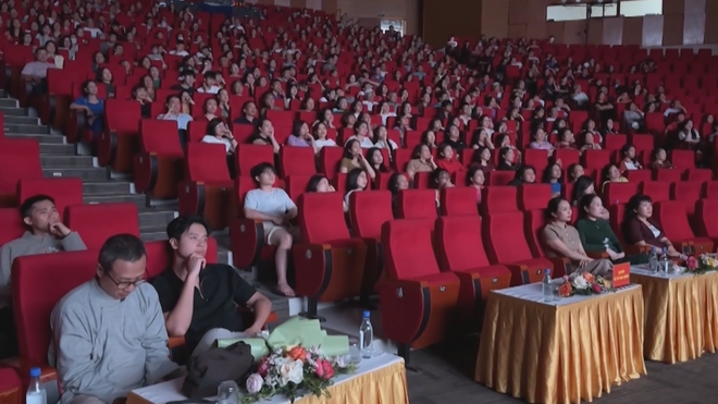 Khi phim ảnh với đề tài lịch sử trở thành "bom tấn" phòng vé - Ảnh 1.