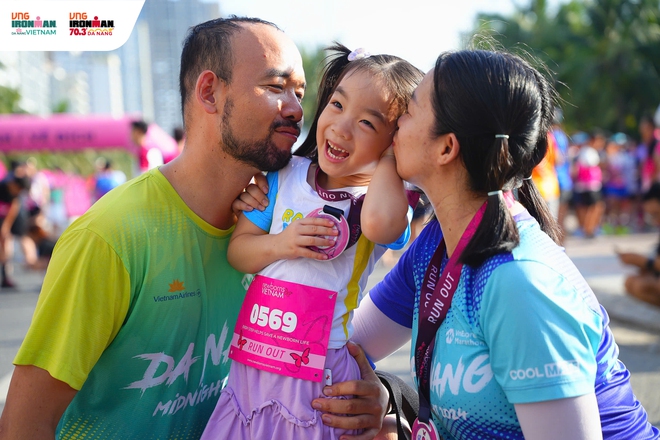 Hơn 90 quốc gia hội tụ tại giải IRONMAN 70.3 tổ chức ở Đà Nẵng - Ảnh 4.