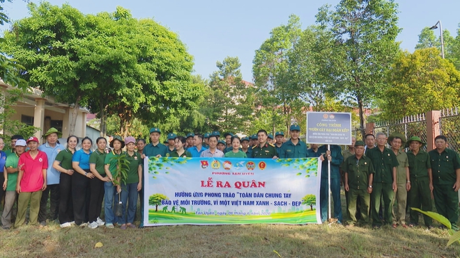 60 Giây ngày 10/6/2026 | TP. Hồ Chí Minh: Người dân chung tay "xanh hóa" diện mạo đô thị- Ảnh 4.