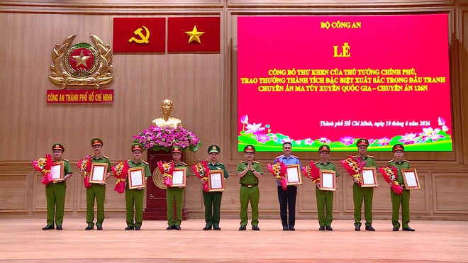 Thời sự HTV ngày 10/6/2026 | Lãnh đạo TP. Hồ Chí Minh thăm, chúc thọ người cao tuổi - Ảnh 5.