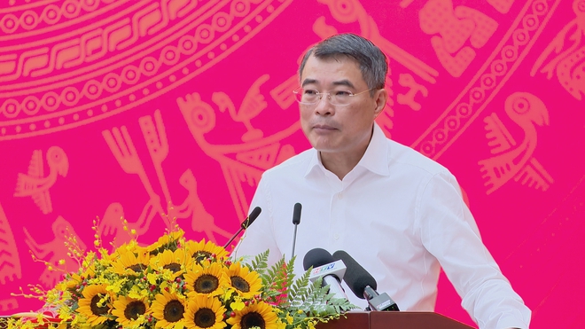 Thời sự HTV ngày 13/6/2026 | Thủ tướng Chính phủ Lê Minh Hưng phát động phong trào thi đua "Quyết tâm thực hiện thắng lợi mục tiêu tăng trưởng bền vững 2 con số" - Ảnh 2.