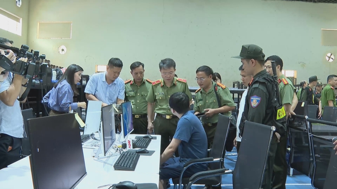 60 Giây Sáng ngày 13/6/2026 | Gấp rút hoàn tất xác thực thông tin thuê bao di động - Ảnh 5.
