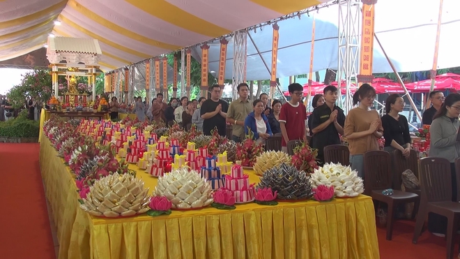 Lễ tưởng niệm, cầu siêu liệt sĩ tại công viên Lê Thị Riêng- Ảnh 6.