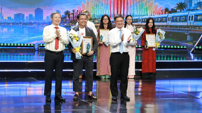 Trao giải Báo chí TP. Hồ Chí Minh lần thứ 44 - Ảnh 15.