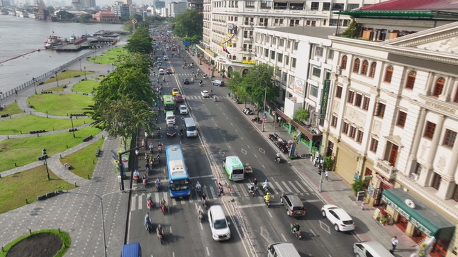 50 năm TP. Hồ Chí Minh: Đột phá thể chế, khát vọng vươn tầm - Ảnh 2.