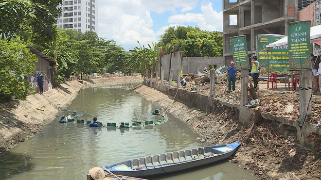 60 Giây ngày 28/6/2026 | Xã Nhà Bè hồi sinh 2 tuyến rạch ô nhiễm kéo dài nhiều năm - Ảnh 2.