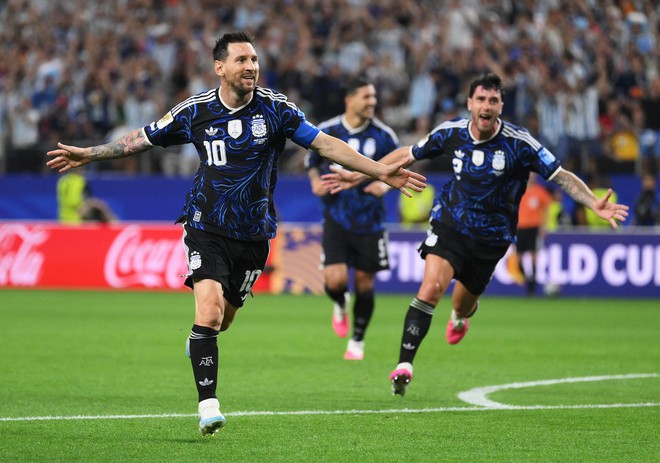 Messi ghi bàn trận thứ bảy liên tiếp, Argentina toàn thắng vòng bảng- Ảnh 1.