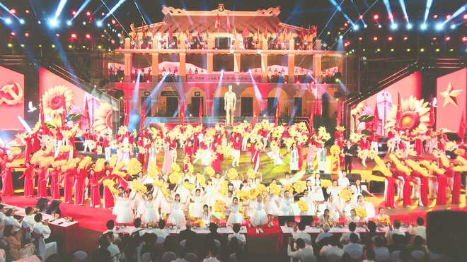 Thời sự HTV ngày 29/6/2026 | Triển lãm ảnh "Sài Gòn - Gia Định - TP. Hồ Chí Minh: Bản anh hùng ca và khát vọng trong kỷ nguyên vươn mình" - Ảnh 2.