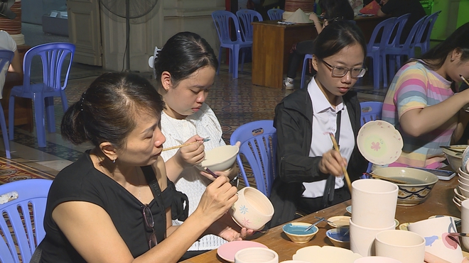 Thời sự HTV ngày 29/6/2026 | Triển lãm ảnh "Sài Gòn - Gia Định - TP. Hồ Chí Minh: Bản anh hùng ca và khát vọng trong kỷ nguyên vươn mình" - Ảnh 4.