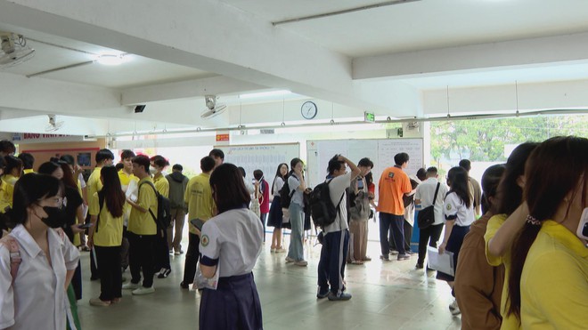 60 Giây Sáng ngày 30/6/2026 | Từ 1/7, công bố điểm thi tốt nghiệp trung học phổ thông 2026 - Ảnh 2.