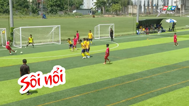 Những “sao mai” tỏa sáng tại Ước mơ sân cỏ - HTV Cup - Ảnh 1.