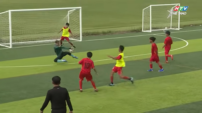 Những “sao mai” tỏa sáng tại Ước mơ sân cỏ - HTV Cup - Ảnh 3.