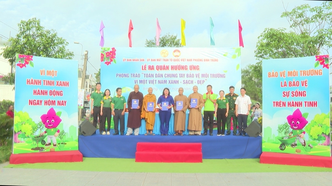 Thời sự trưa HTV ngày 7/6/2026 | TP. Hồ Chí Minh ra quân "Tiếp sức mùa thi" năm 2026- Ảnh 6.