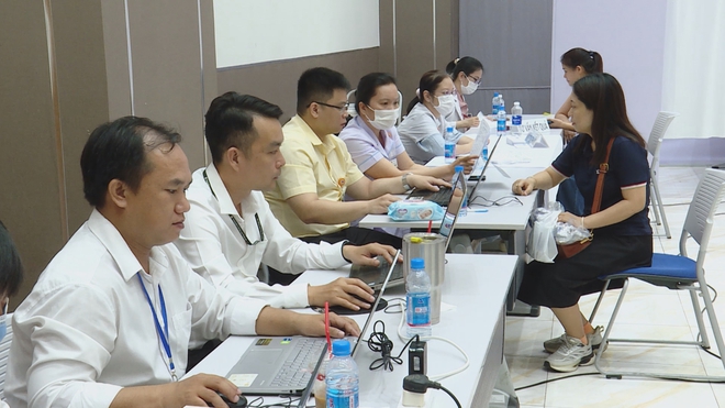 Vươn khơi - Ngày 7/6/2026 | Chăm sóc sức khỏe cho 1 triệu đoàn viên, người lao động- Ảnh 2. Vươn khơi - Ngày 7/6/2026 | Chăm sóc sức khỏe cho 1 triệu đoàn viên, người lao động- Ảnh 2.