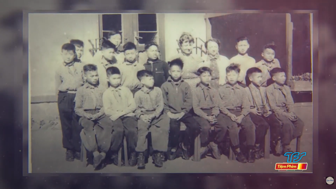 Phần 3 "Hồ Chí Minh - Con đường phía trước": Berlin 1957 - Ảnh 1.