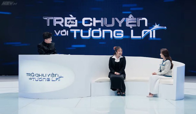 Trò chuyện với tương lai: Không ai sống thay cuộc đời của bạn - Ảnh 11.