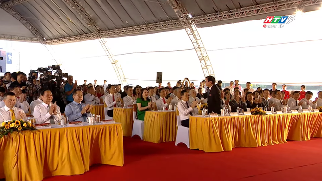 TP. Hồ Chí Minh khởi công 8 dự án trọng điểm mừng 50 năm TP. Hồ Chí Minh vinh dự mang tên Bác  - Ảnh 2.