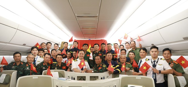 Vietnam Airlines đón nhận Huân chương Lao động hạng Ba- Ảnh 8.