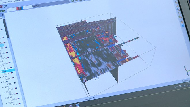 "Mắt thần radar" hỗ trợ dò tìm hài cốt liệt sĩ tại công viên Lê Thị Riêng - Ảnh 3.