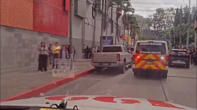 Động đất mạnh 7,3 độ ngoài khơi Mexico - Ảnh 2.