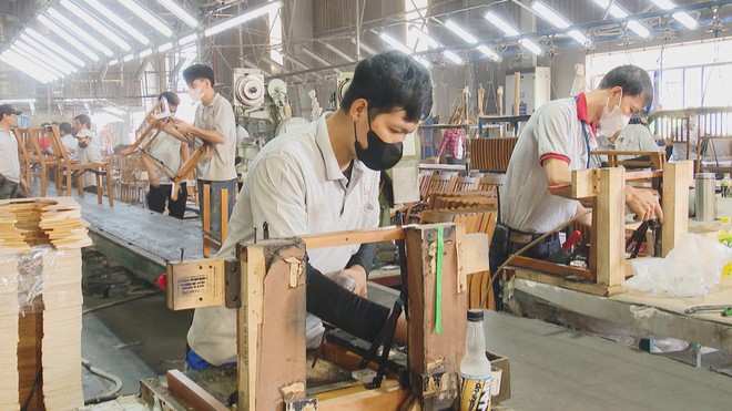 Vươn khơi - Ngày 19/7/2026 | Ngành gỗ tăng tốc thích ứng, giữ vững đà xuất khẩu - Ảnh 3.