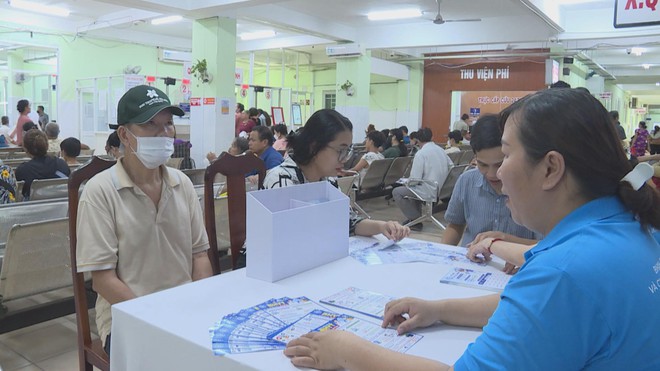 Bảo hiểm xã hội cơ sở Lái Thiêu ra quân hưởng ứng Ngày Bảo hiểm Y tế Việt Nam - Ảnh 5.