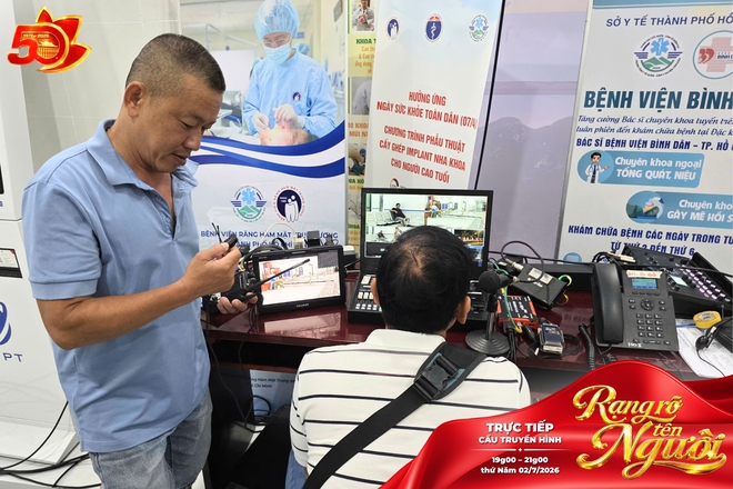 Chuyện chúng tôi: Ê-kíp cầu truyền hình "Rạng rỡ tên Người" sẵn sàng cho sẵn sàng cho đêm phát sóng kỷ niệm 50 năm TP. Hồ Chí Minh mang tên Bác - Ảnh 14.