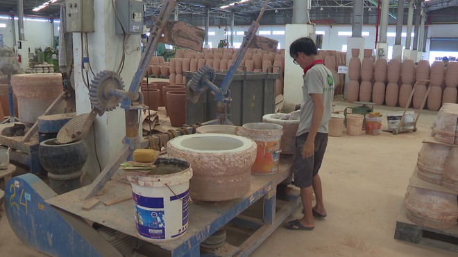 Ngành thủ công mỹ nghệ chủ động vượt khó - Ảnh 10.