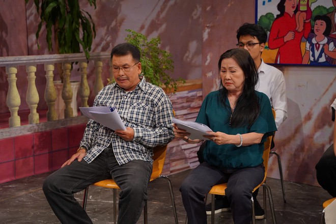 NSƯT Minh Hạnh tái ngộ khán giả trong vở kịch "Rộn ràng tiếng cười trẻ thơ" - Ảnh 6.