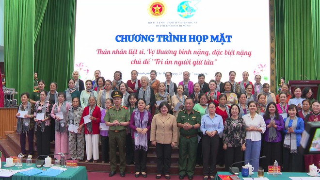 Thời sự HTV ngày 23/7/2026 | Lãnh đạo TP. Hồ Chí Minh thăm gia đình chính sách - Ảnh 4.