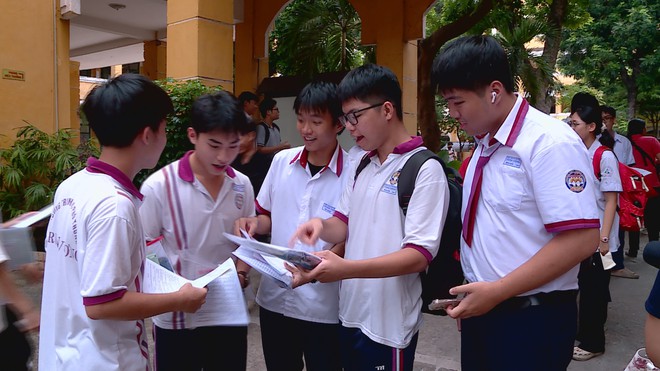 Siết chặt quy trình thi THPT để đảm bảo minh bạch - Ảnh 2.