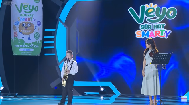 Siêu tài năng nhí: Cậu bé 9 tuổi "gây sốt" với tài năng Saxophone - Ảnh 12.