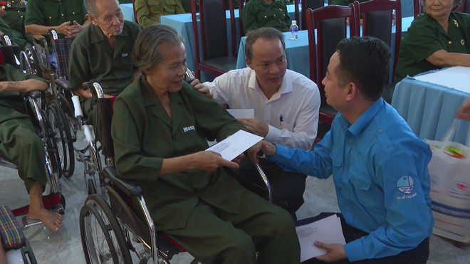 Tuổi trẻ TP. Hồ Chí Minh lan tỏa truyền thống tri ân bằng những việc làm thiết thực - Ảnh 5.