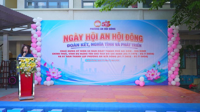 Ấm lòng "Phiên chợ 0 đồng" hỗ trợ hộ cận nghèo tại phường An Hội Đông - Ảnh 1.
