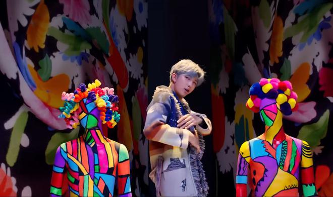 MV "IDOL" của BTS vượt 1,4 tỷ lượt xem trên YouTube - Ảnh 4.