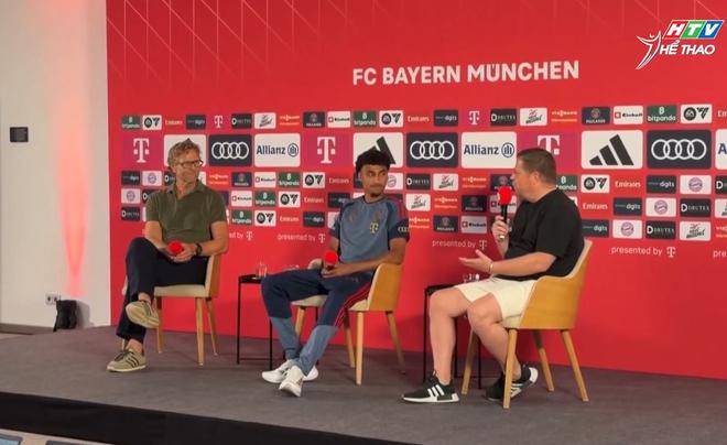 Bayern Munich ra mắt tân binh Nathaniel Brown - Ảnh 4.