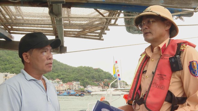 Nâng cao cảnh giác cho ngư dân trước diễn biến thời tiết phức tạp- Ảnh 3.