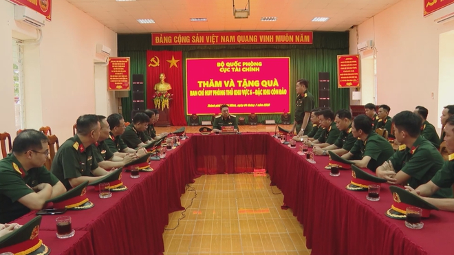 Thời sự trưa HTV ngày 6/7/2026 | Đặc khu Cô Tô bố trí 10 chuyến tàu đưa du khách trở về đất liền - Ảnh 6.