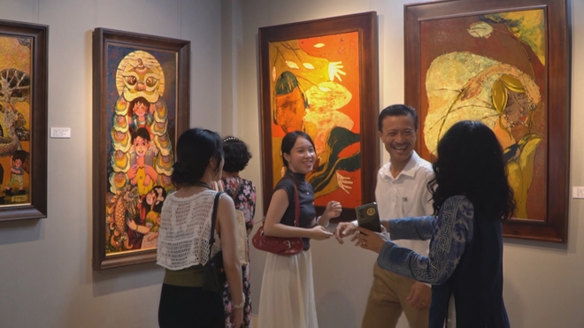 Bảy góc nhìn nghệ thuật hội ngộ tại triển lãm "Khoảng trời riêng" - Ảnh 1.