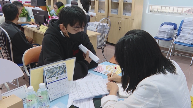 Sản xuất khởi sắc, nhiều doanh nghiệp tăng tốc tuyển dụng - Ảnh 7.