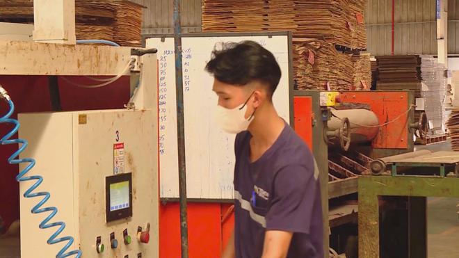 Lãi suất tăng tạo áp lực kép, doanh nghiệp chủ động ứng phó để giữ dòng tiền - Ảnh 2.